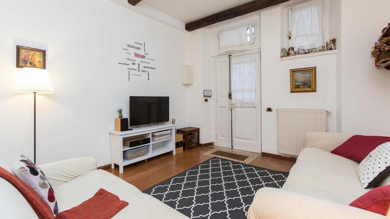 Rental In Rome Panieri Terrace Luaran gambar