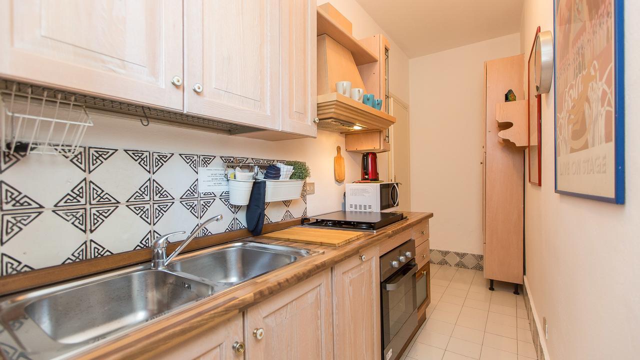 Rental In Rome Panieri Terrace Luaran gambar
